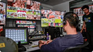 Sala de control y monitores